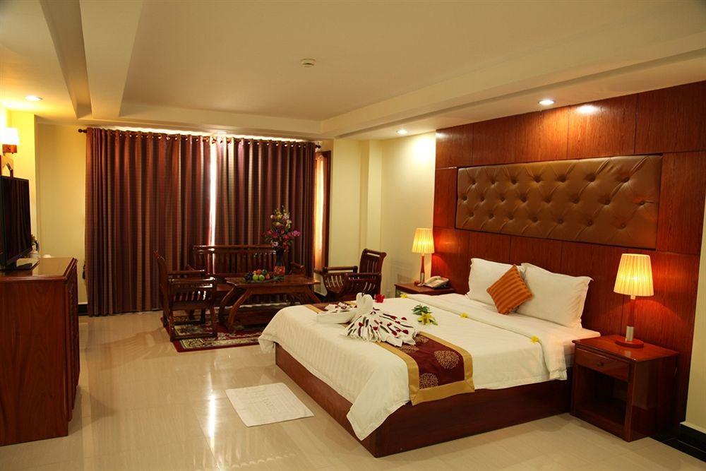 Huang Ting Hotel Phnompenh Exteriér fotografie