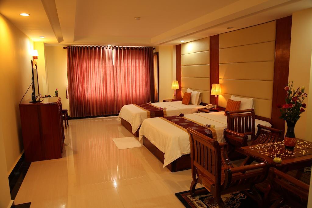 Huang Ting Hotel Phnompenh Exteriér fotografie