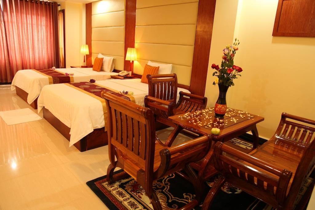 Huang Ting Hotel Phnompenh Exteriér fotografie