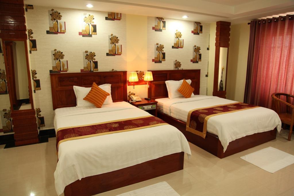 Huang Ting Hotel Phnompenh Exteriér fotografie