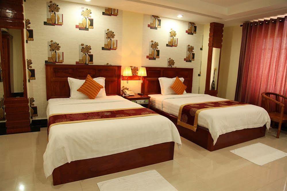 Huang Ting Hotel Phnompenh Exteriér fotografie